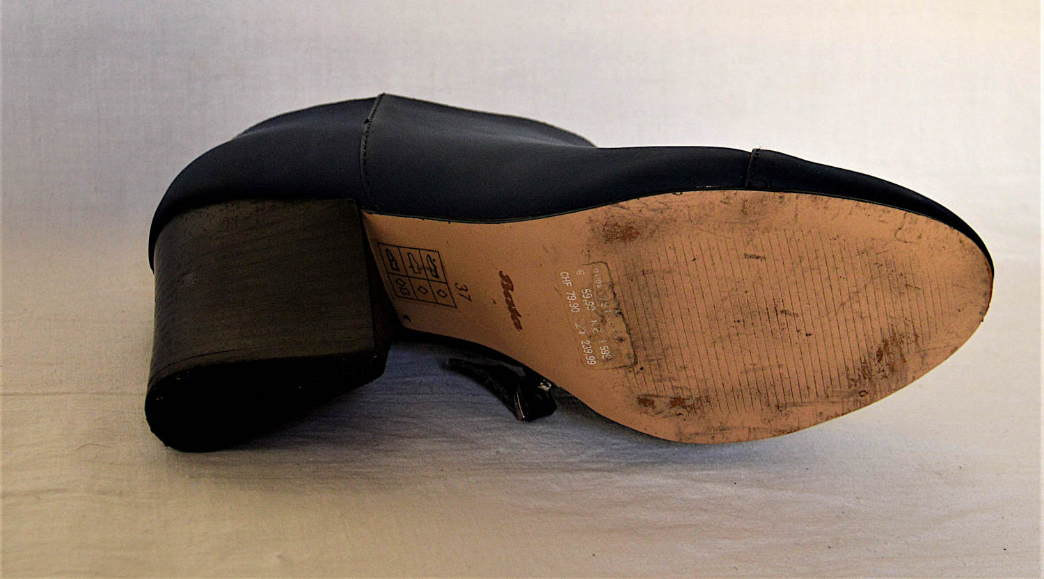 bata blue bootie - 4
